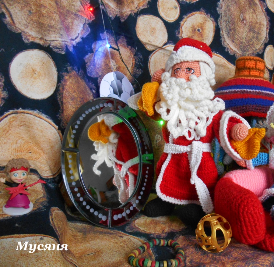 Снегурочка и Дед Мороз. Вяжем крючком.