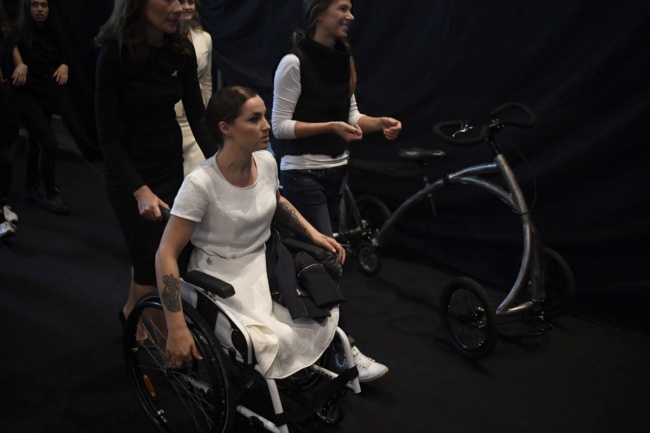 На Mercedes-Benz Fashion Week Russia состоялся показ творческой группы Bezgraniz Couture «Новаторы».