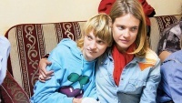 СК заинтересовался кафе, из которого выгнали страдающую ДЦП и аутизмом сестру Водяновой