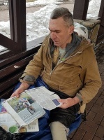 Инвалид-велосипедист с Алтая бомжует в московском парке