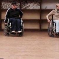 Особая мода: Инвалиды выходят на подиум