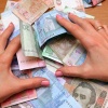 Украинка держала 36-летнего сына на цепи ради его пенсии